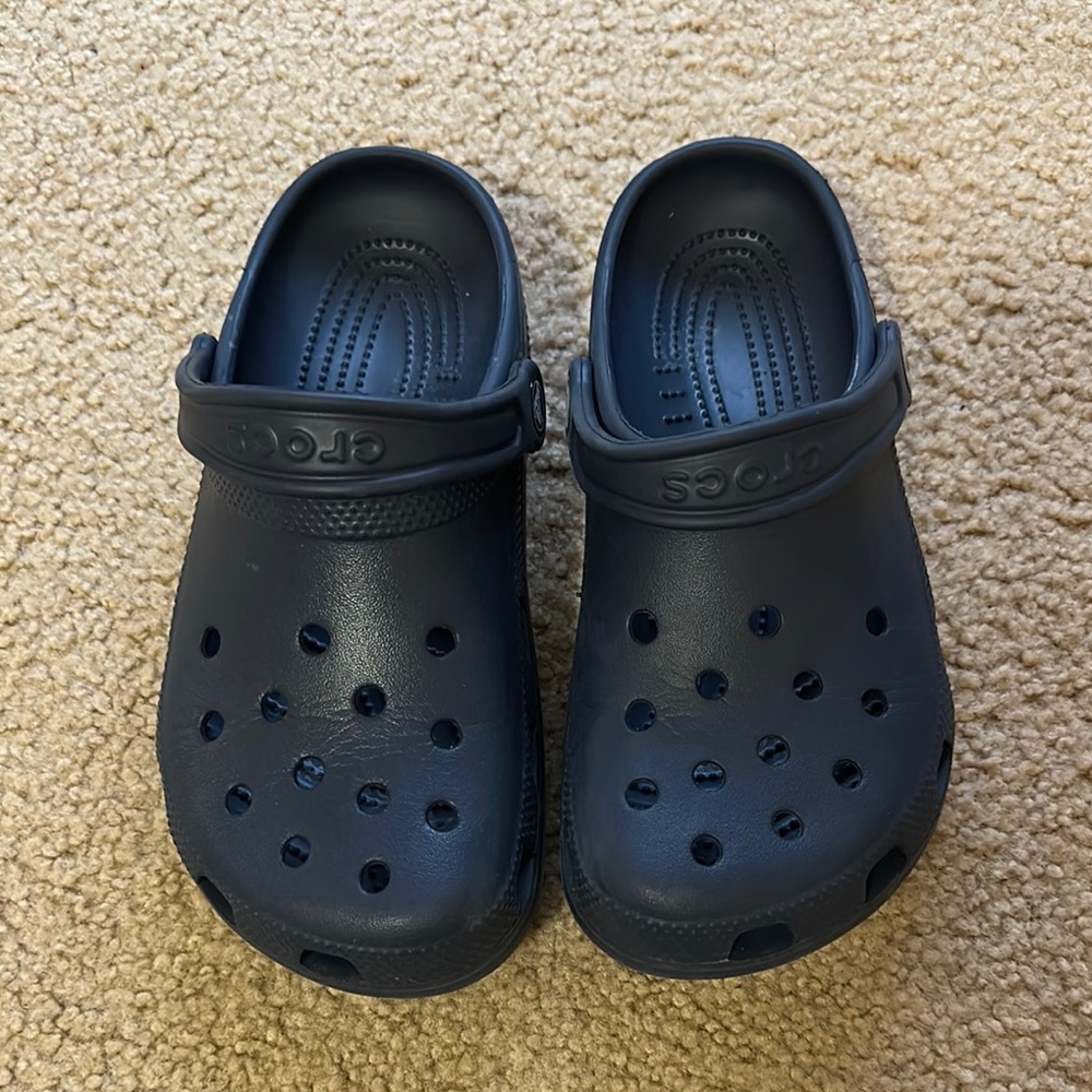 Navy blue crocs